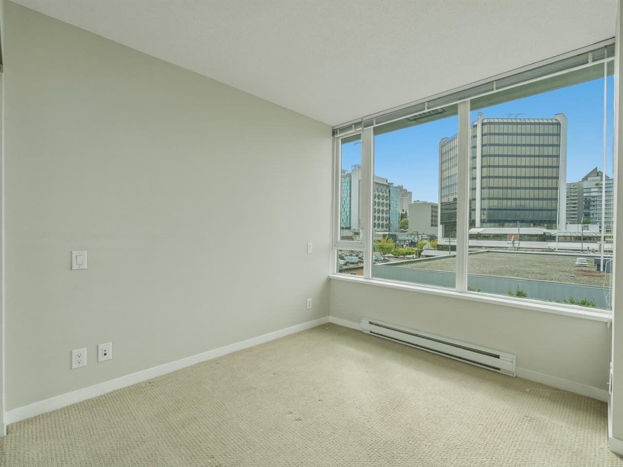 511-522 W 8th Ave