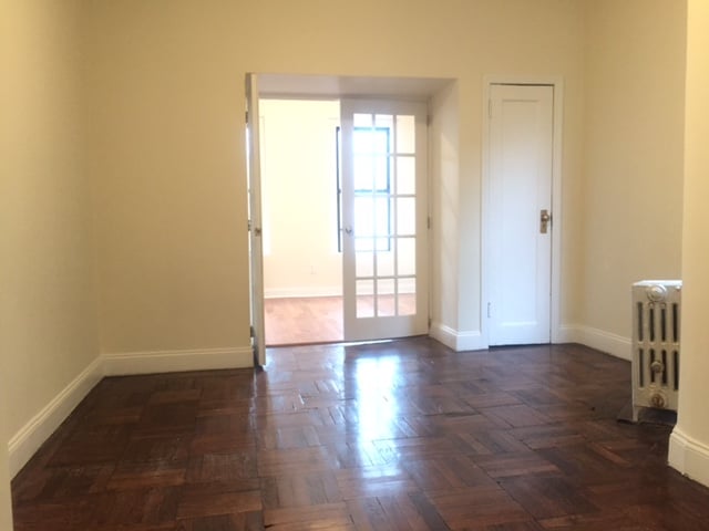 715 East 5th Street, Apt 3-C