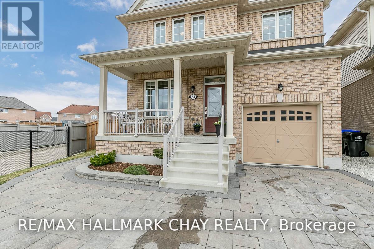 53 Hawke Cres