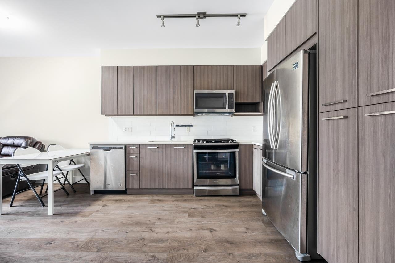 102-1306 5th Ave