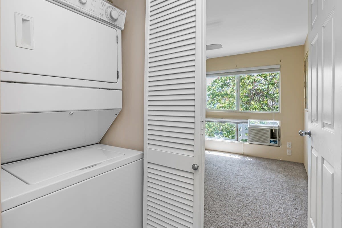 75-6009 Alii Drive, Unit F22