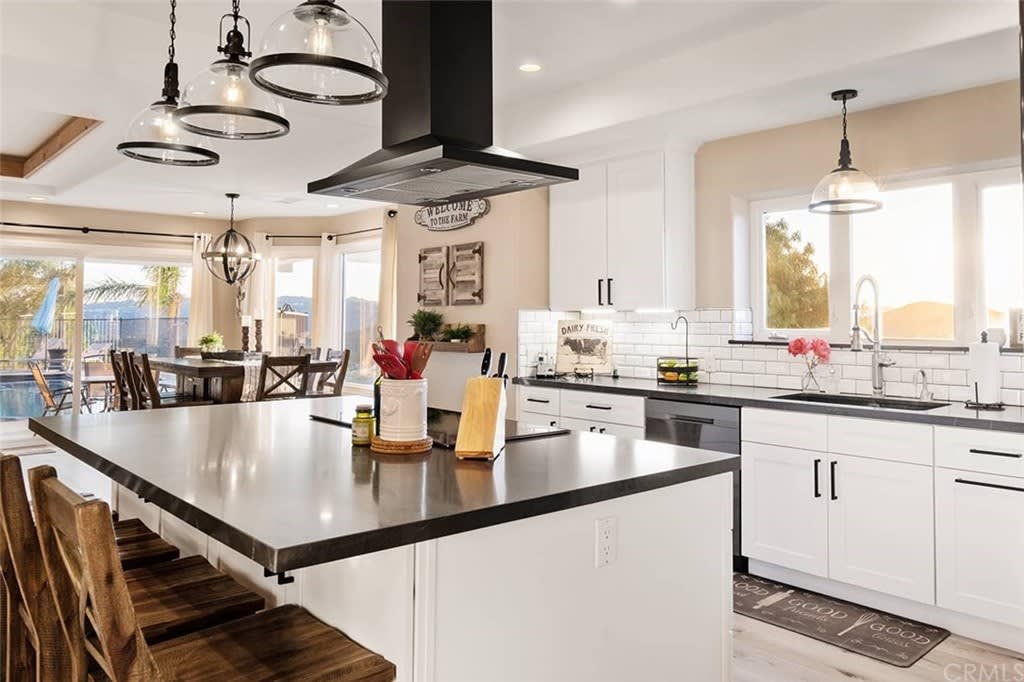 40148 Sierra Maria Rd