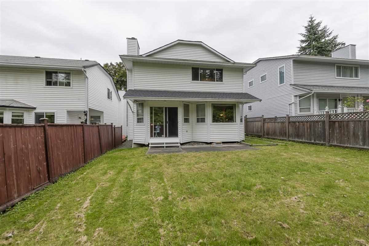 828 Porteau Pl