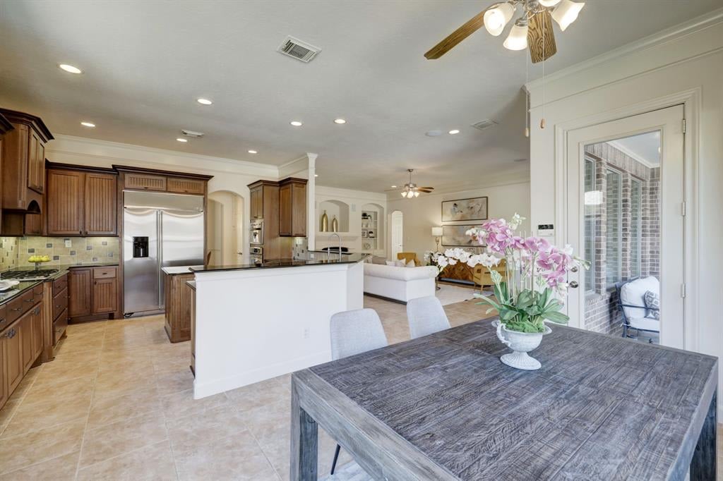 11926 Legend Manor Dr