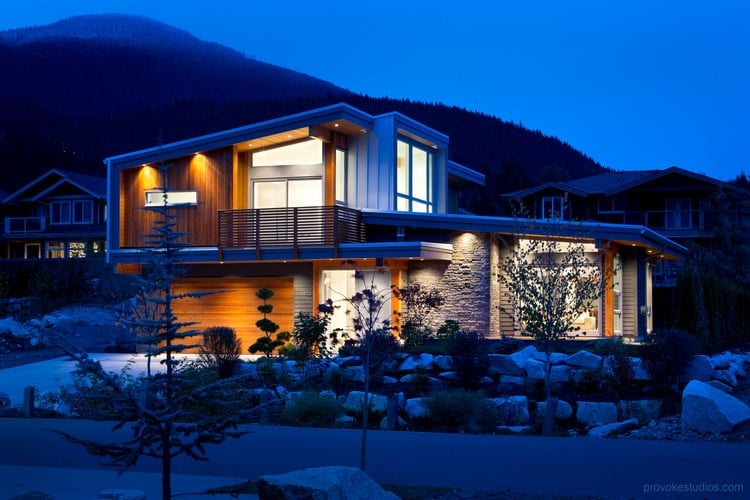 1023 Jay Cres