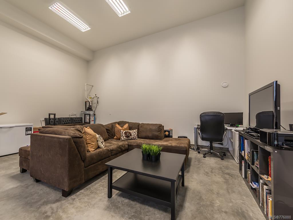110-1021 Springboard Pl, Langford