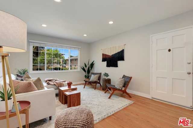4024 Abourne Road Unit B