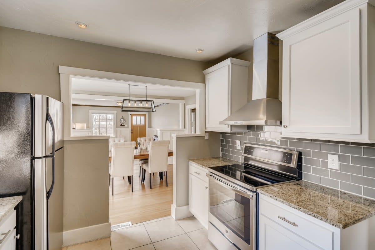 127 E Vassar Ave