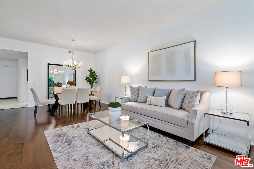 11636 Montana Ave, #202
