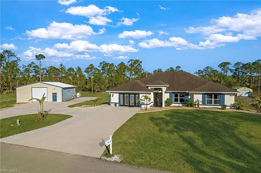 💥⛲PENDING⛲💥 @312 Truman Ave, Lehigh Acres, FL 33936