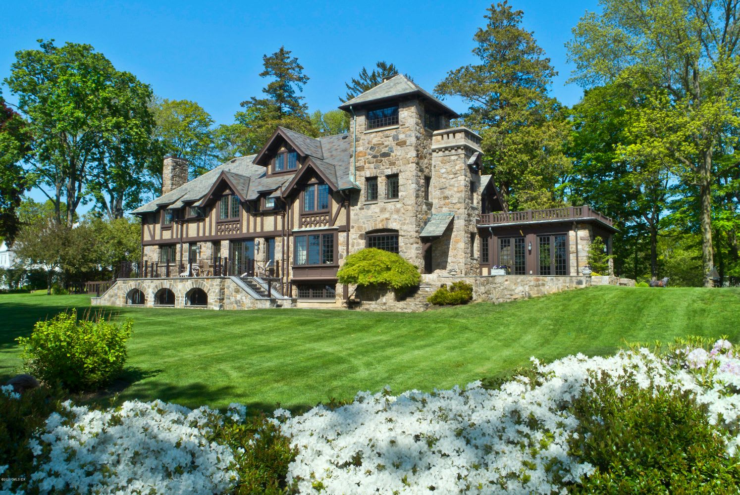 47 Carriglea Drive