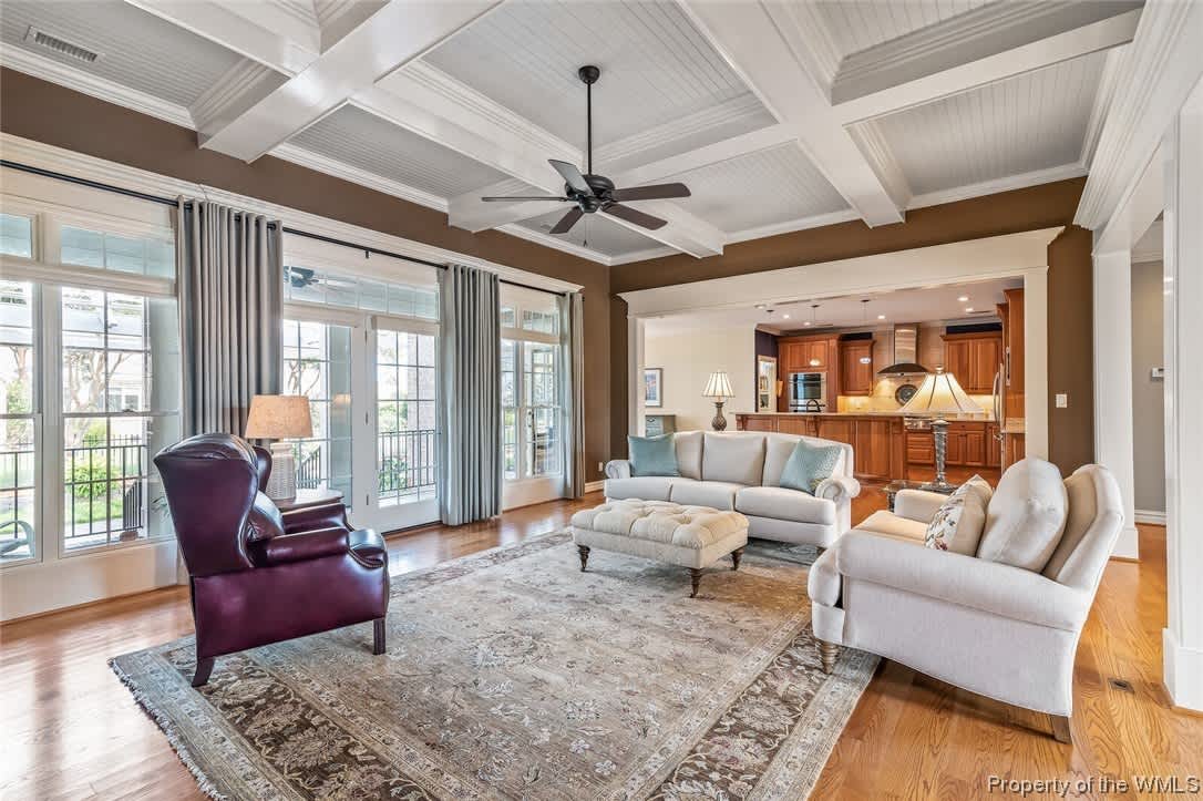 3107 Summerhouse Dr