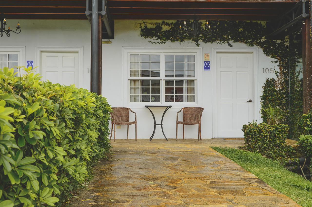 Chalet Style Boutique Hotel, Santa Ana, San Jose