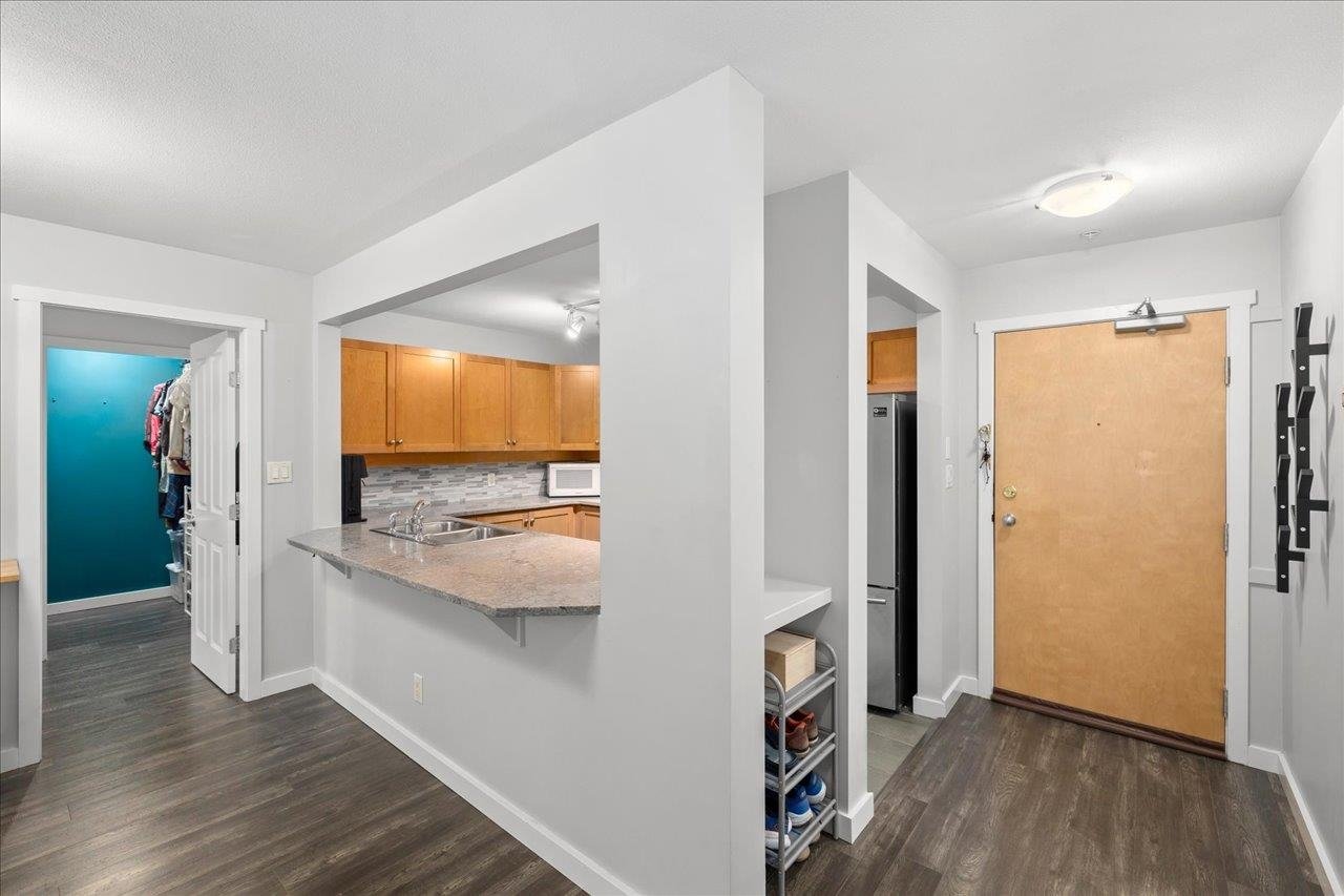 207-15 Smokey Smith Pl