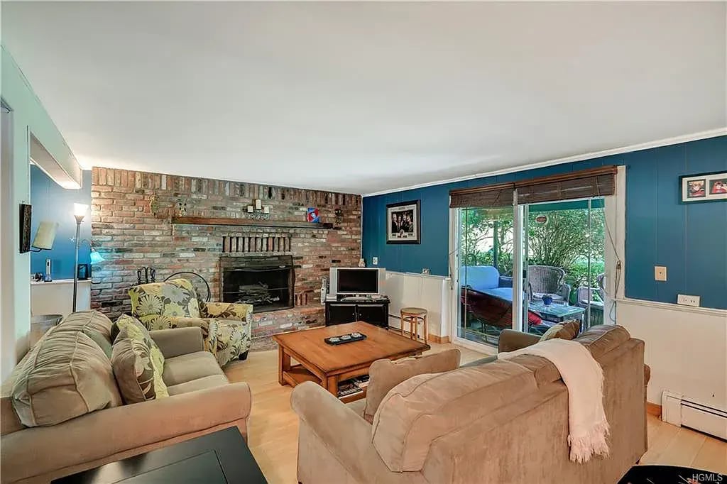 5 Van Gogh Ln