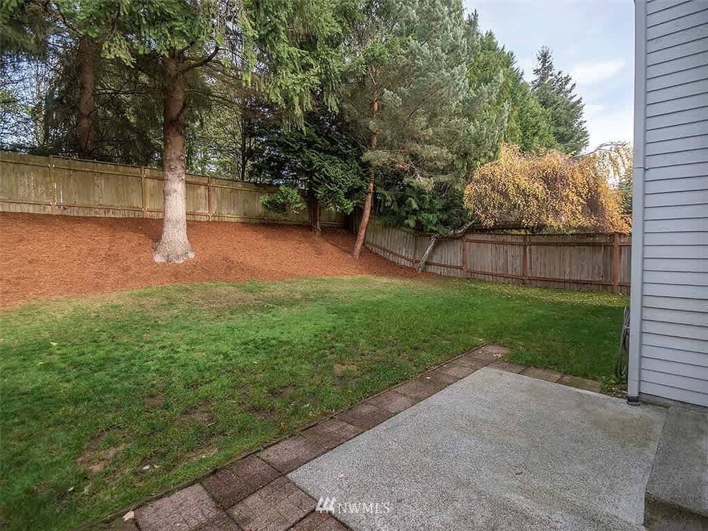 2117 162nd Pl SE