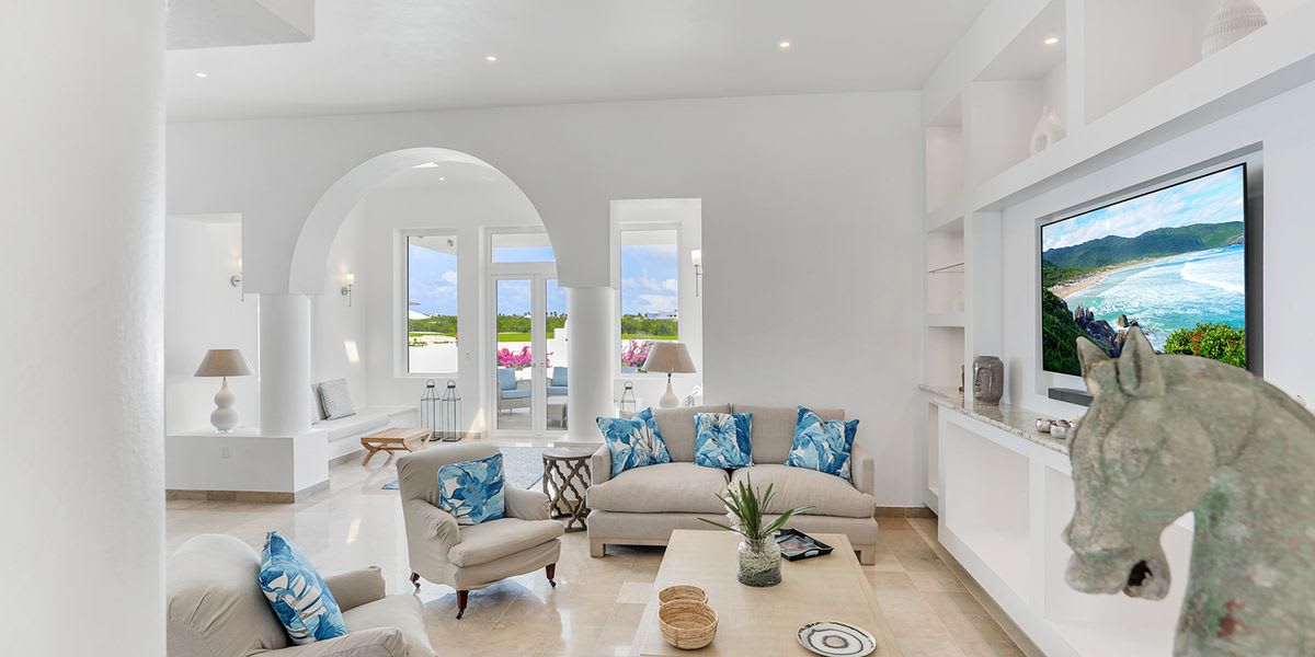 Rendezvous Bay Golf and Beach Villa - New Construction!