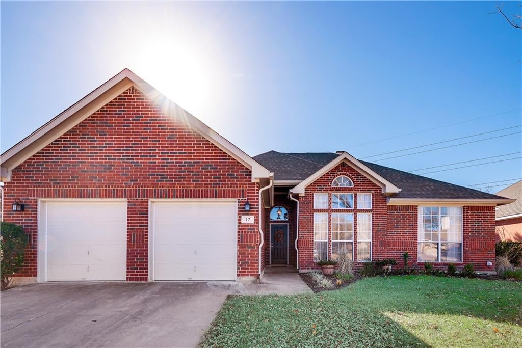 17 Shasta Dr