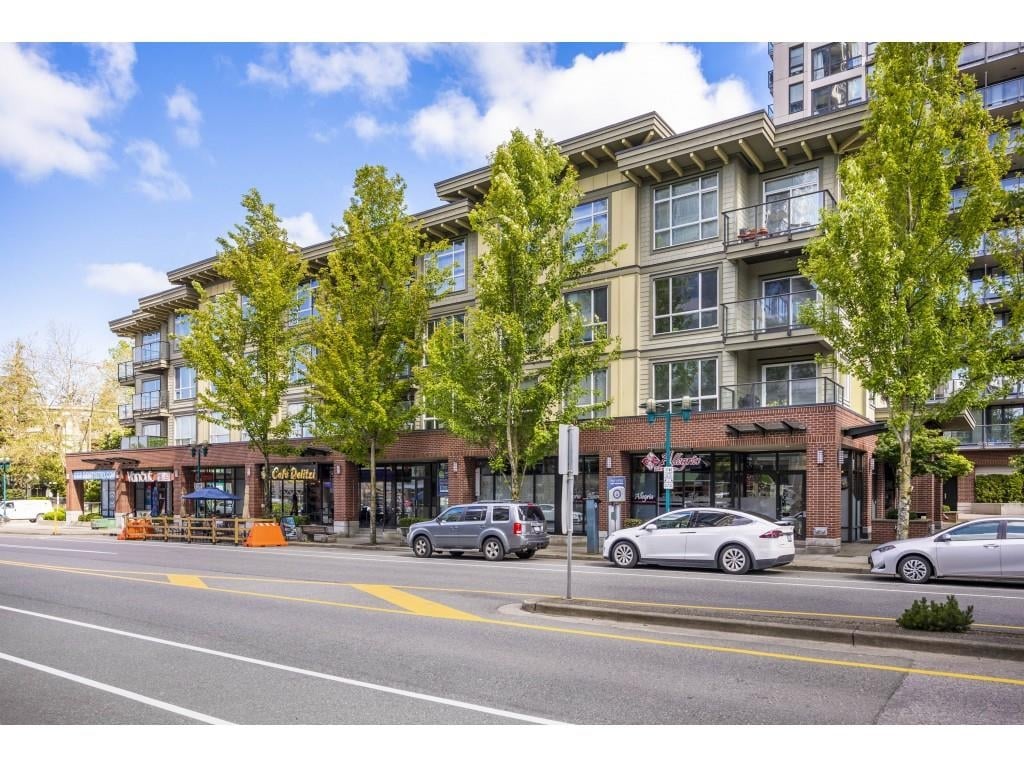 401-2957 Glen Dr