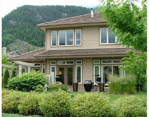32 Whitecap Ct
