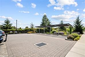 402-3811 Rowland Ave