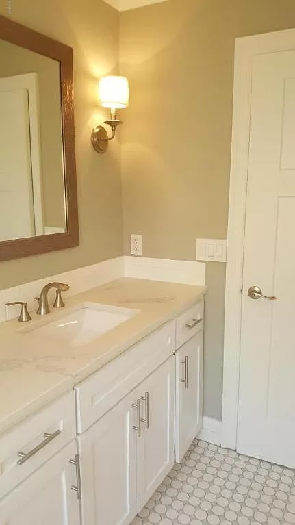 2404 PELICAN BAY Court