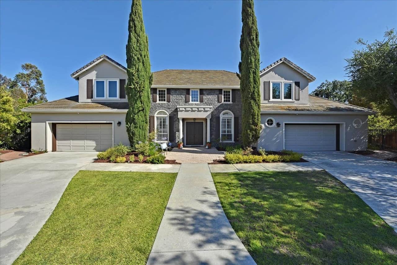 2122 Ashley Ridge Court • San Jose • 95138