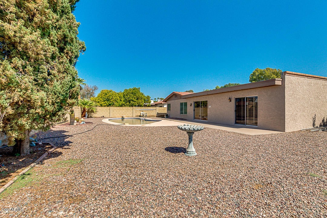7518 N VIA DEL PARAISO