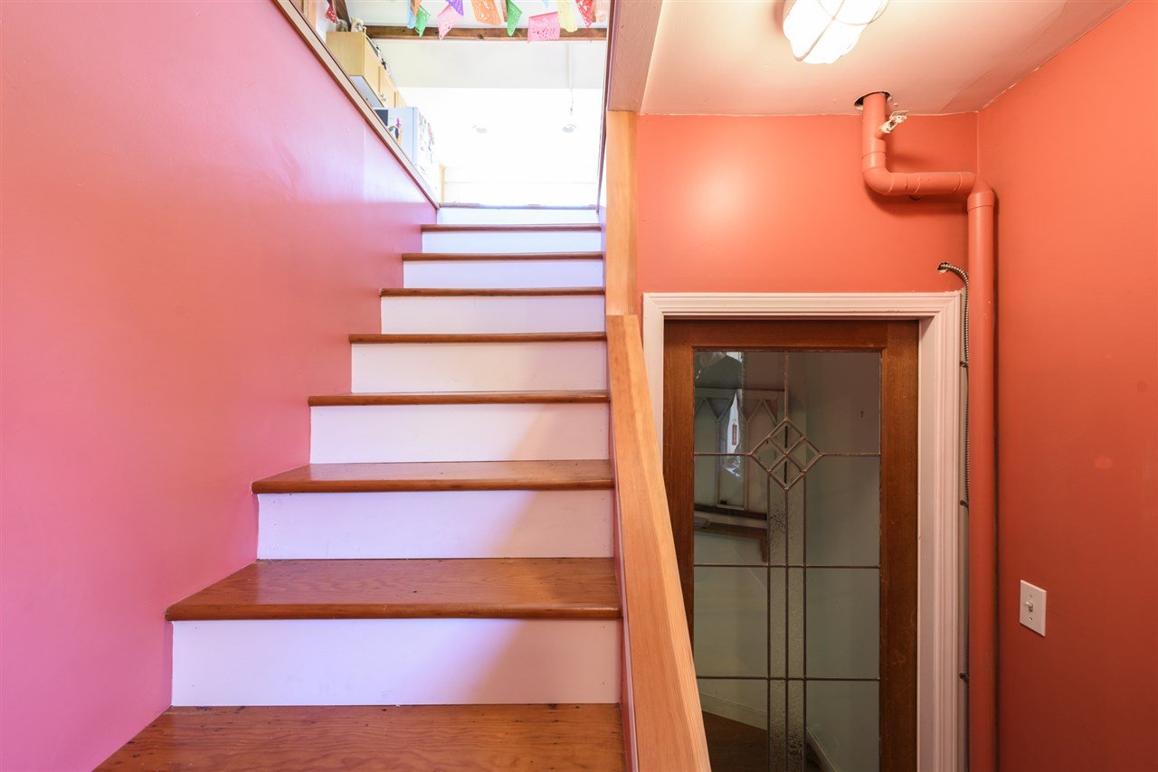 1616 Kitchener Street, Vancouver