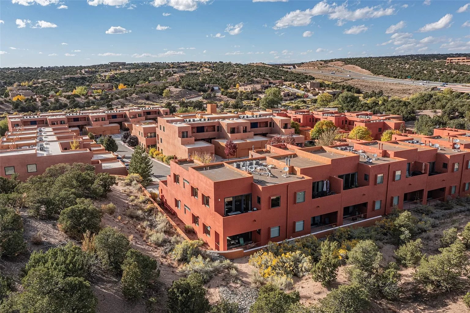 604 Avenida Villa Hermosa #201