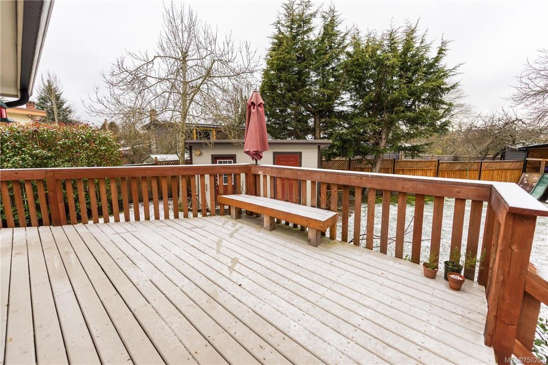 3910 Ansell Rd, Saanich