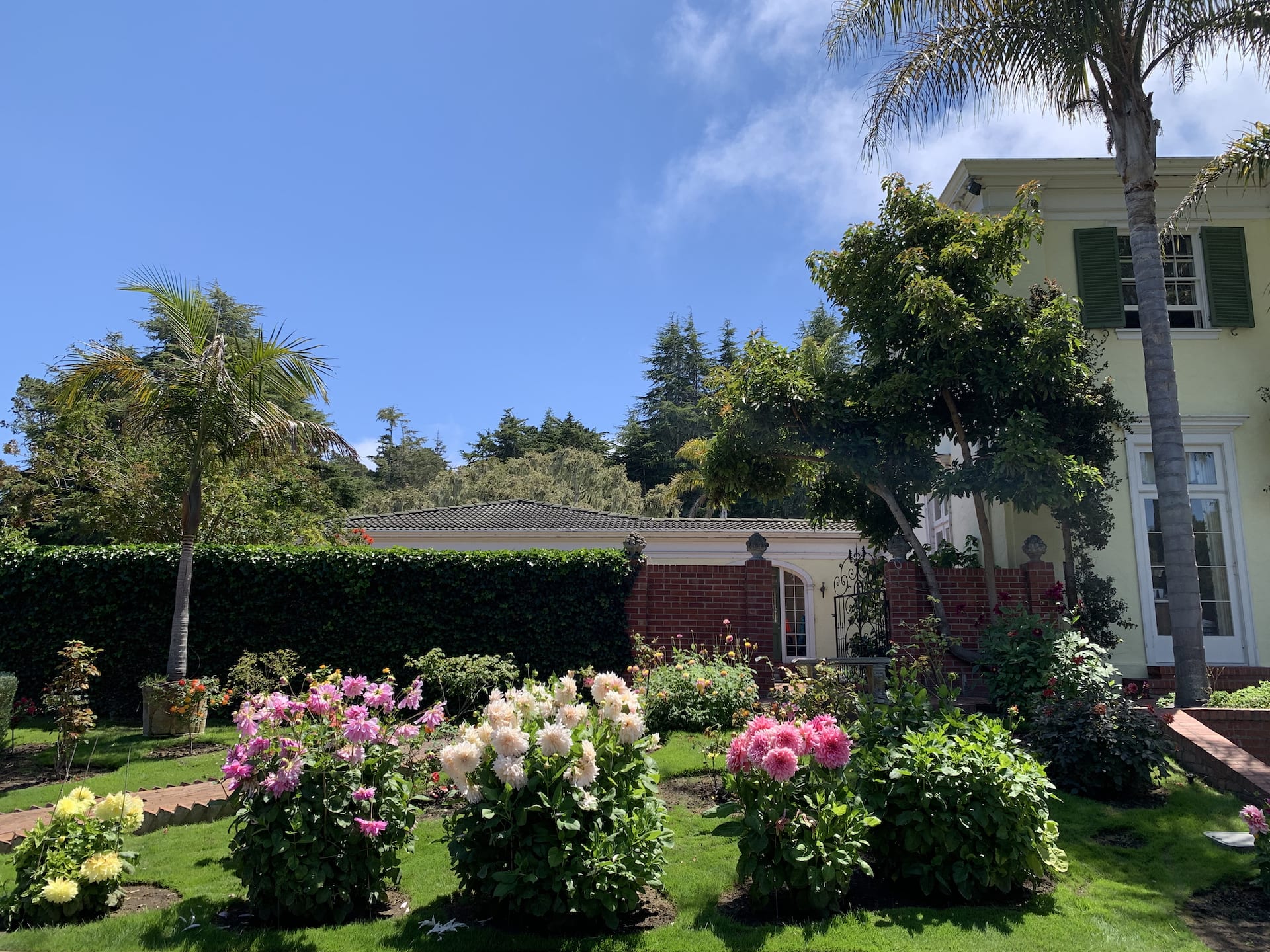 The Monterey Manor