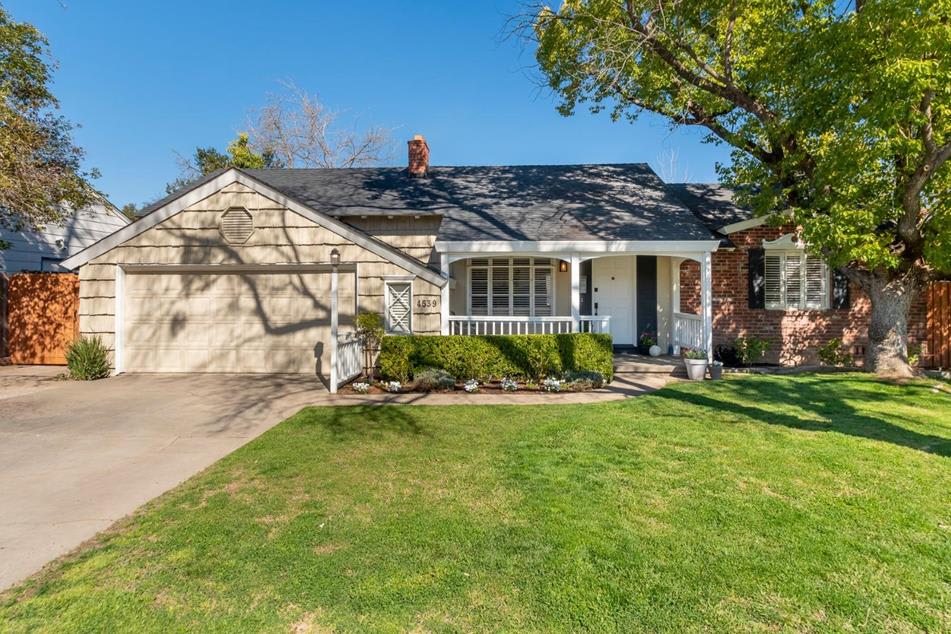 4539 Laurelwood Way