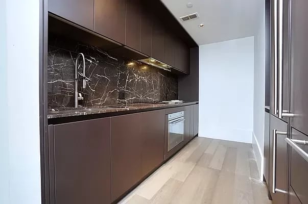 60 South 8th Street Unit: 807
