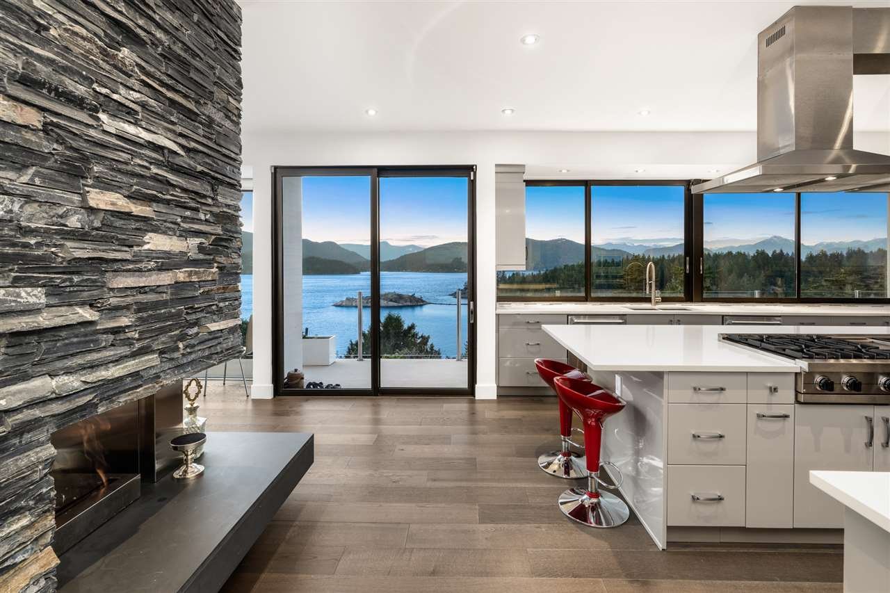 6269 St. Georges Cres