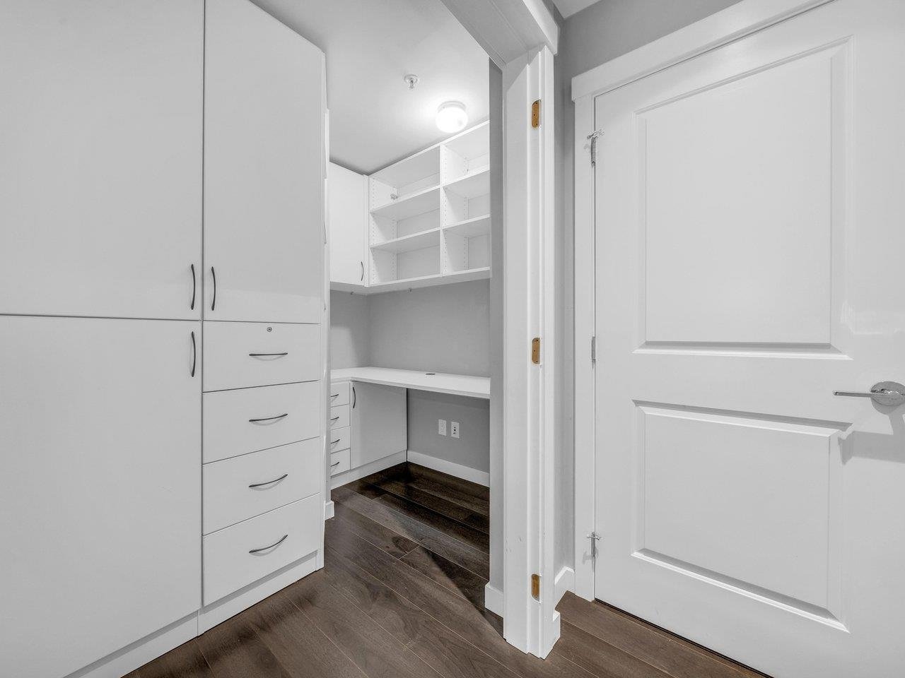 207-5628 Birney Ave