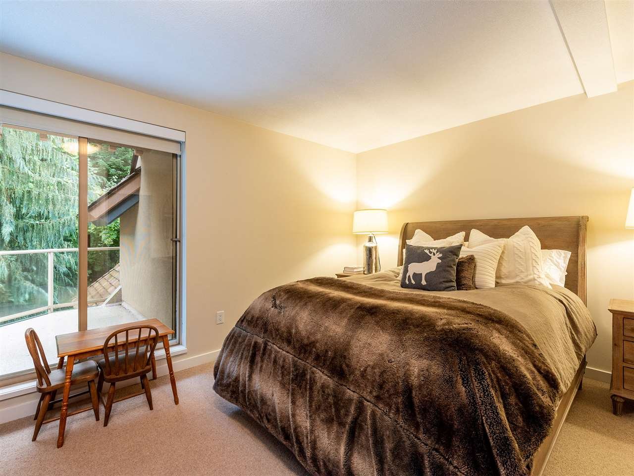 8-4636 Blackcomb Wy