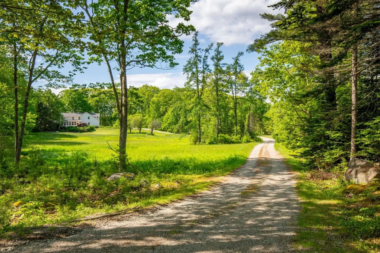 New Listing! 565 Bagaduce Road, Brooksville, ME 04617 – $1,595,000