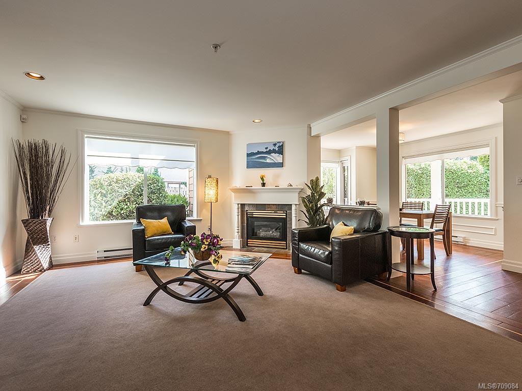 2-649 Admirals Rd