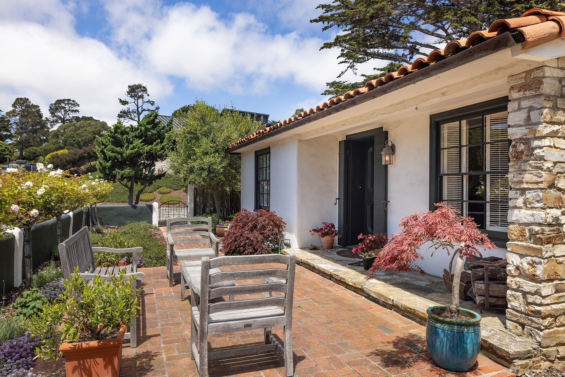 Spacious Carmel Abode - 2900 Franciscan Way
