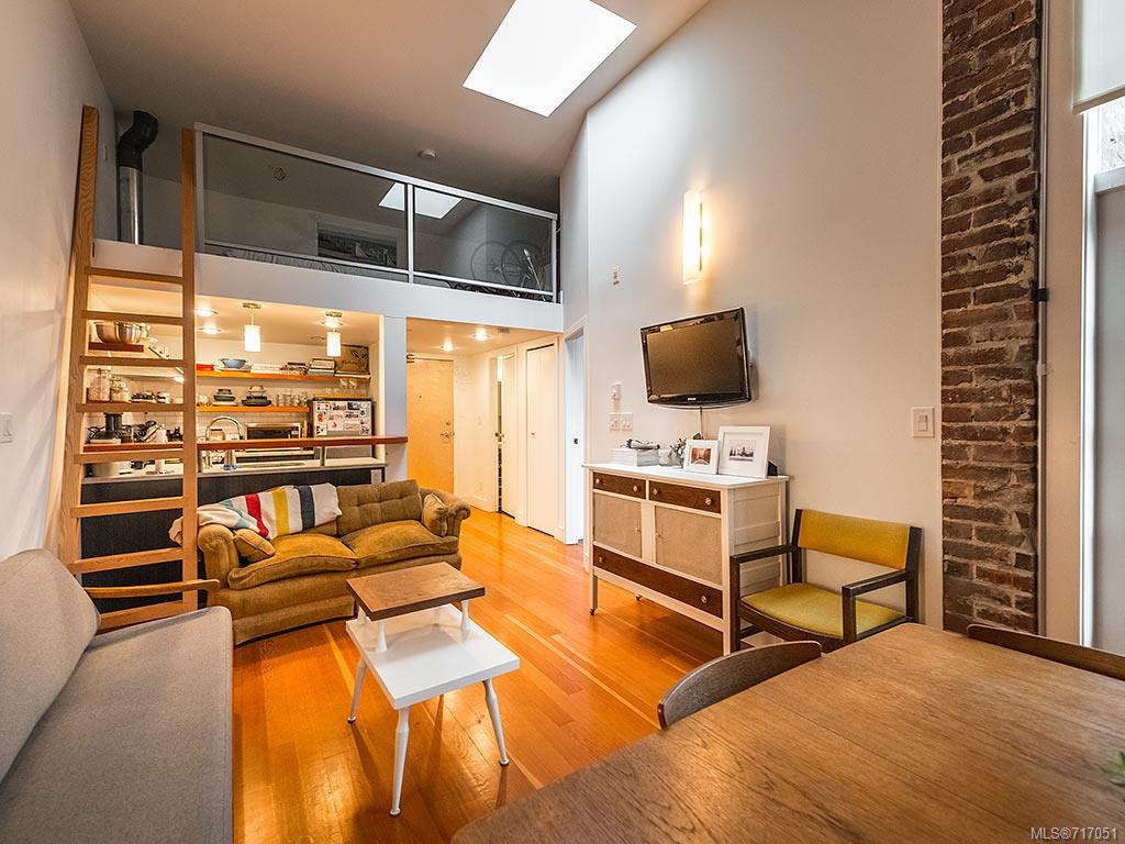 313-562 Yates St, Victoria