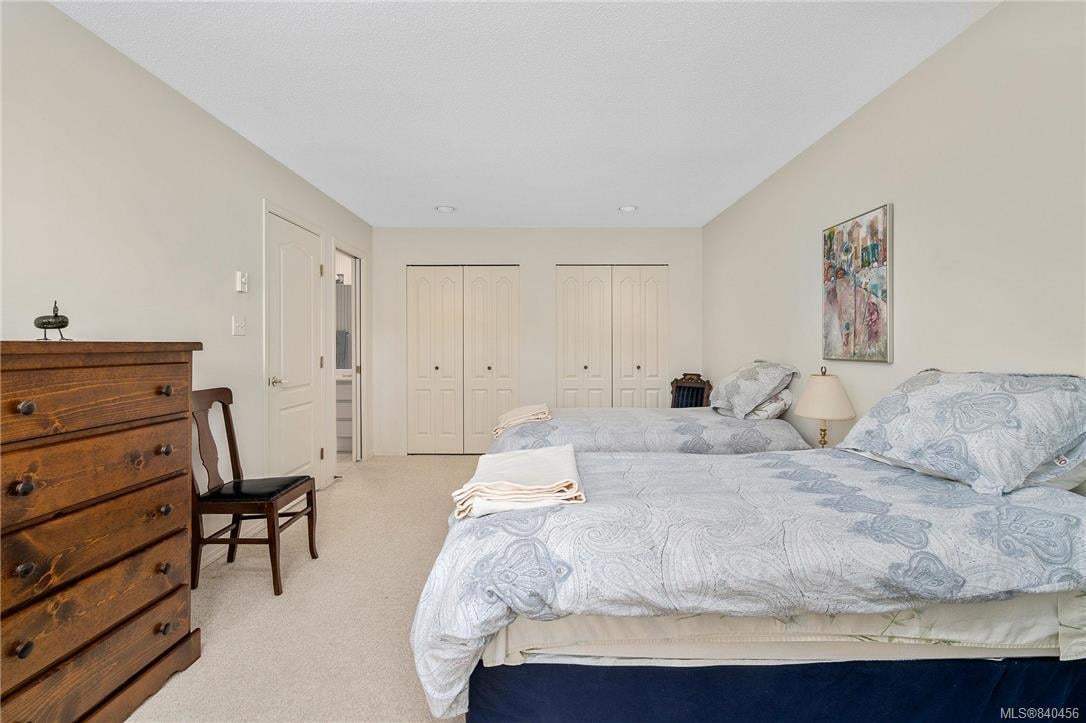 235 Marine Dr