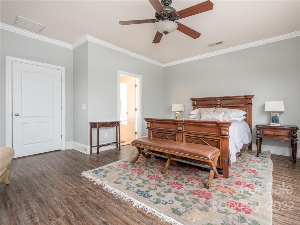 2704 Occaneechi Ct