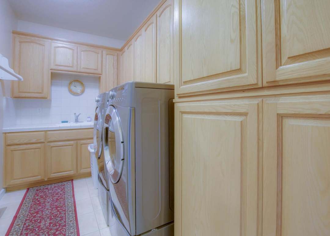303 Taryn Ct