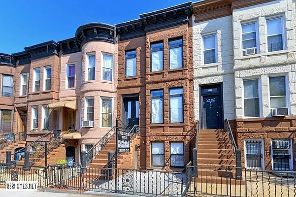 589 Bainbridge Street