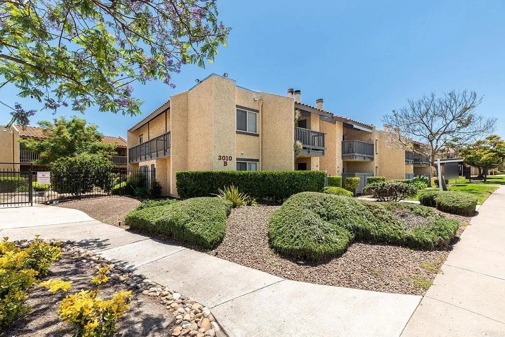 3010 Alta View Dr Unit B202