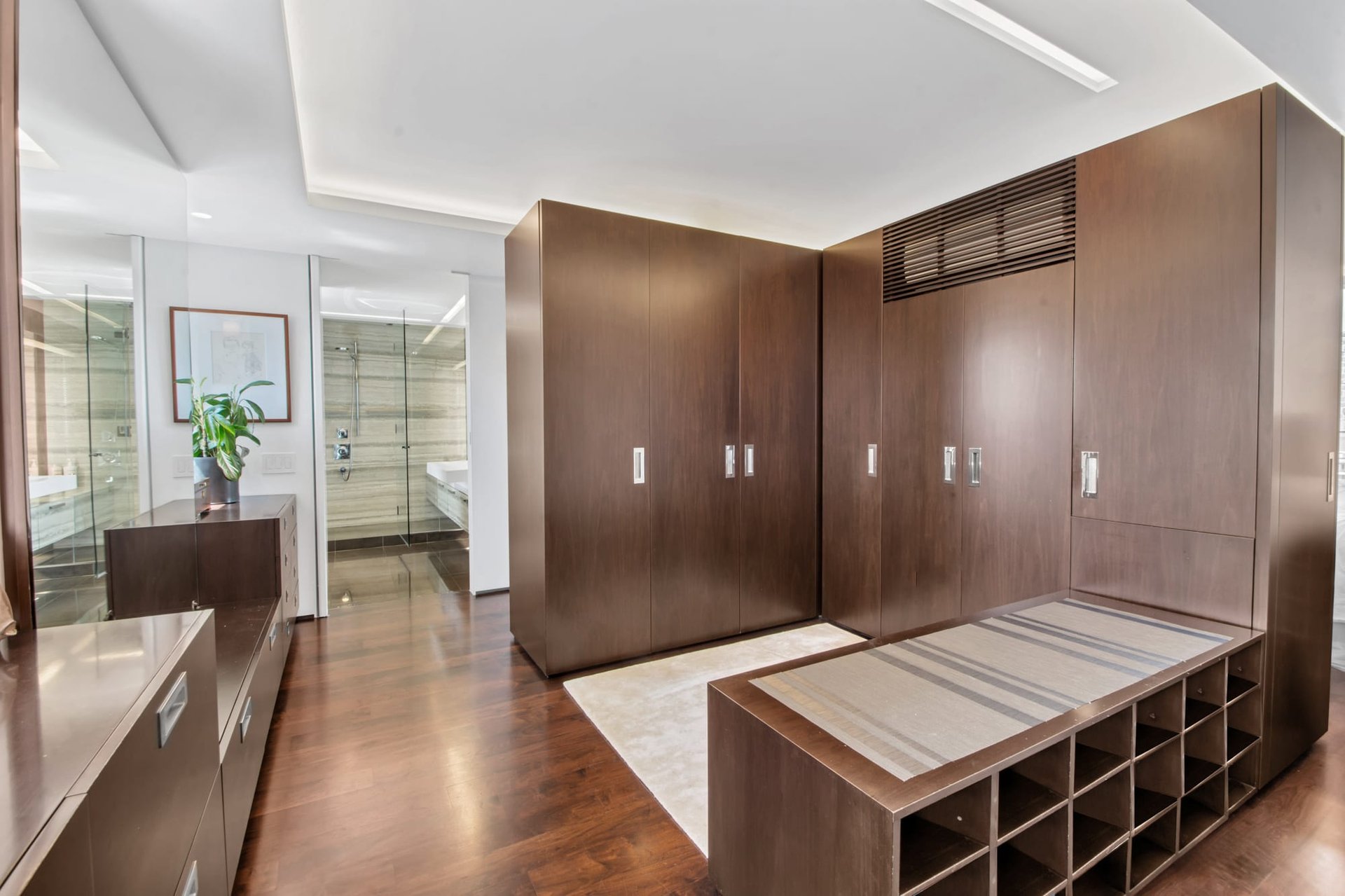 24 Fifth Avenue, PH1701