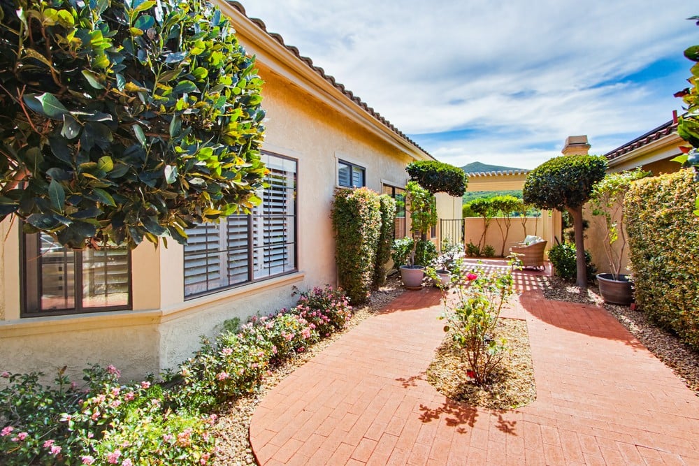 28782 Vista Valley Dr