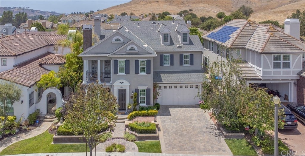 6 Galora Ln