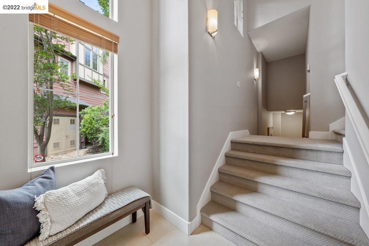 6005 Old Quarry Loop